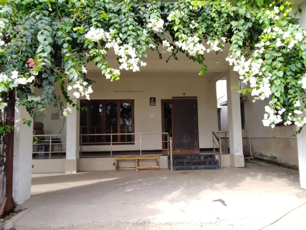 Shi'S Triveni Spacious 2Bhk Villa In Pappampatti, Coimbatore Dış mekan fotoğraf